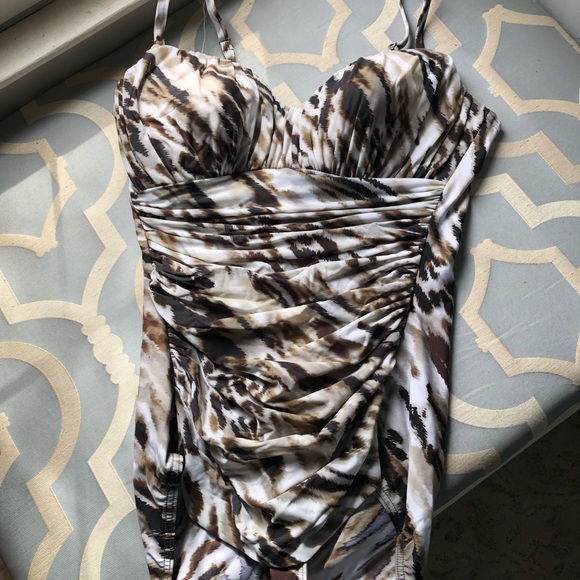 Animal print Miraclesuit swimsuit size 12 - Picture 1 of 3